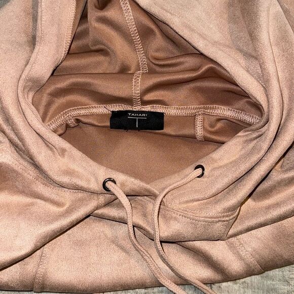 TAHARI PULL OVER- size (L)?‎ - Picture 5 of 7